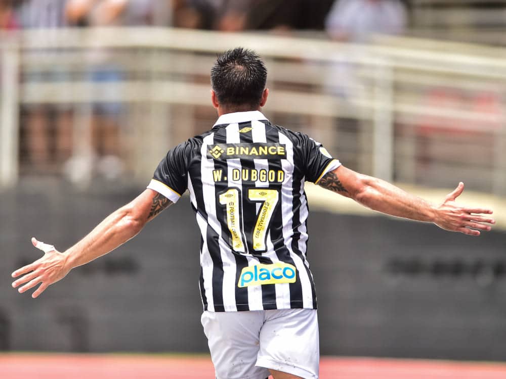 Willian Bigode marcou o gol da vitória do Santos contra o São Bernardo