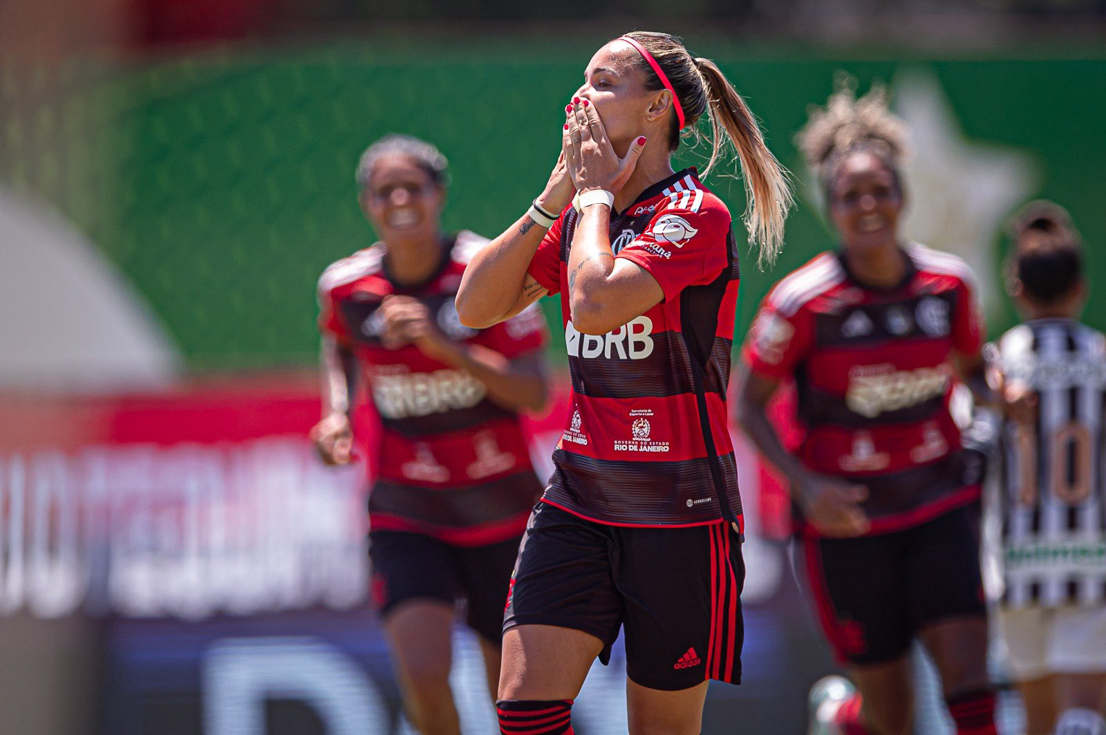Crivelari marcou três para o Flamengo. Foto - Paula Reis
